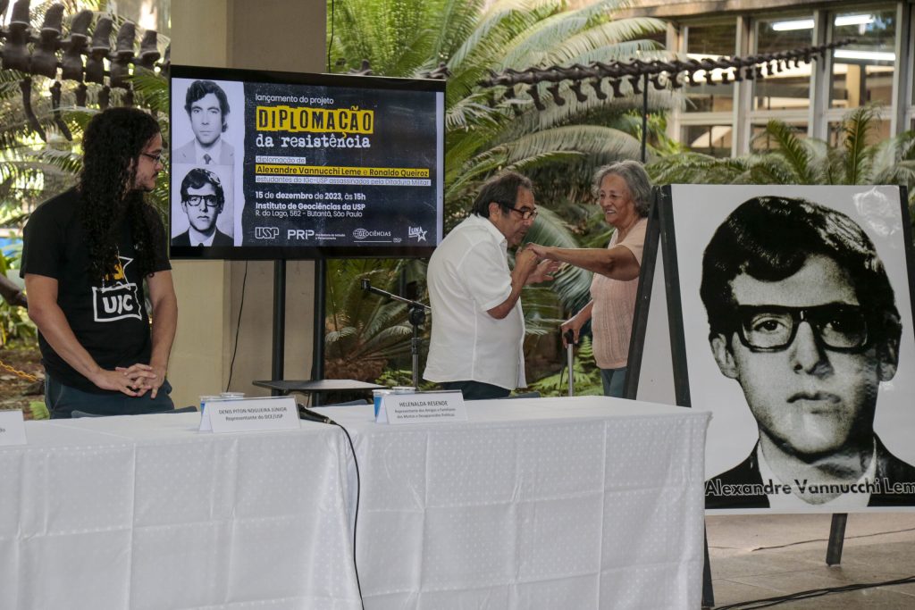 Diplomação da resistência