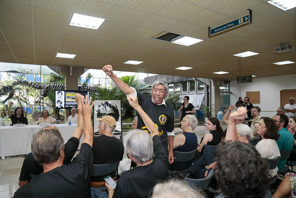 Diplomação da resistência
