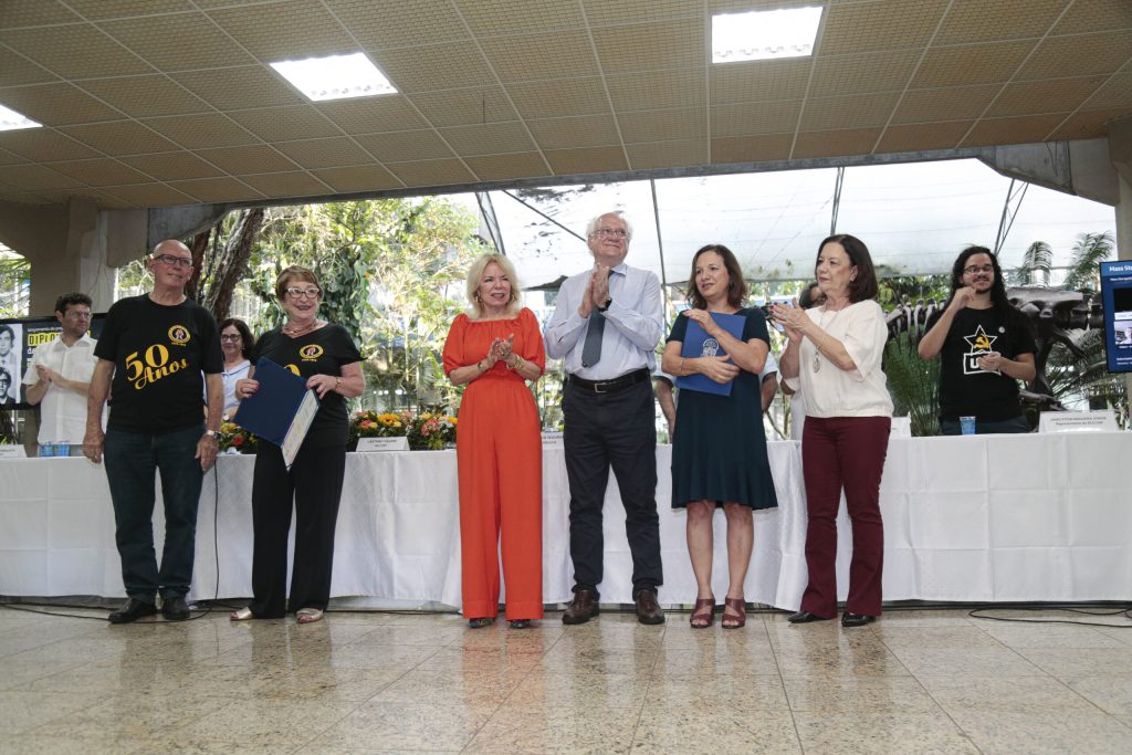 Diplomação da resistência